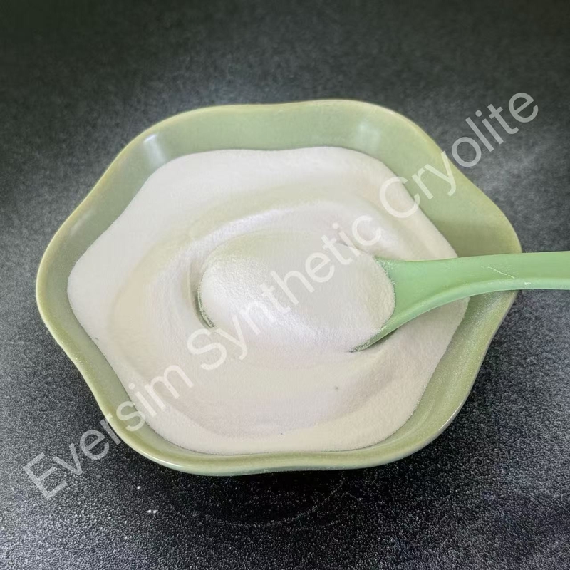 化学製品 最高品質 CAS13775-53-6 電気分解アルミニウム産業用白砂合成クリオライト